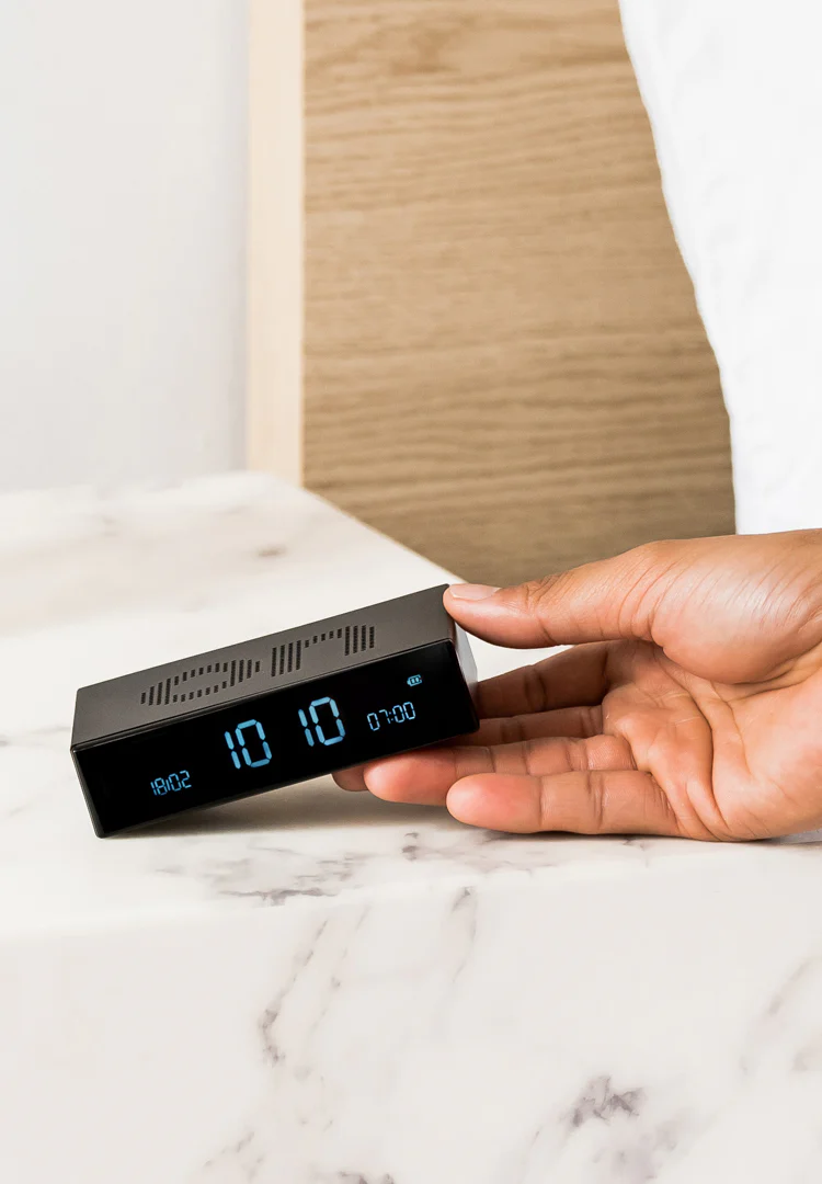 LEXON | DESPERTADOR FLIP PREMIUM - Image 6