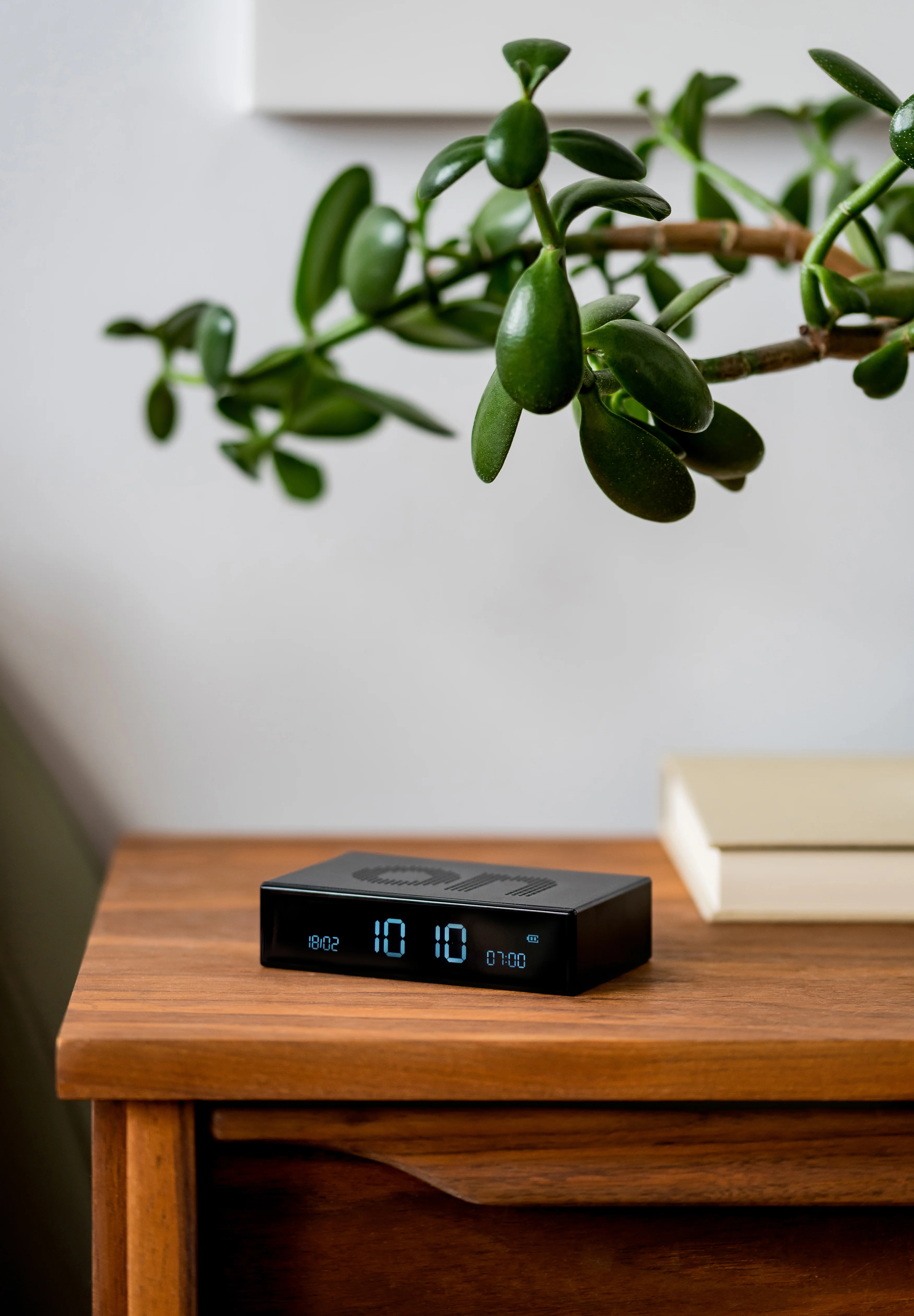 LEXON | DESPERTADOR FLIP PREMIUM - Image 8