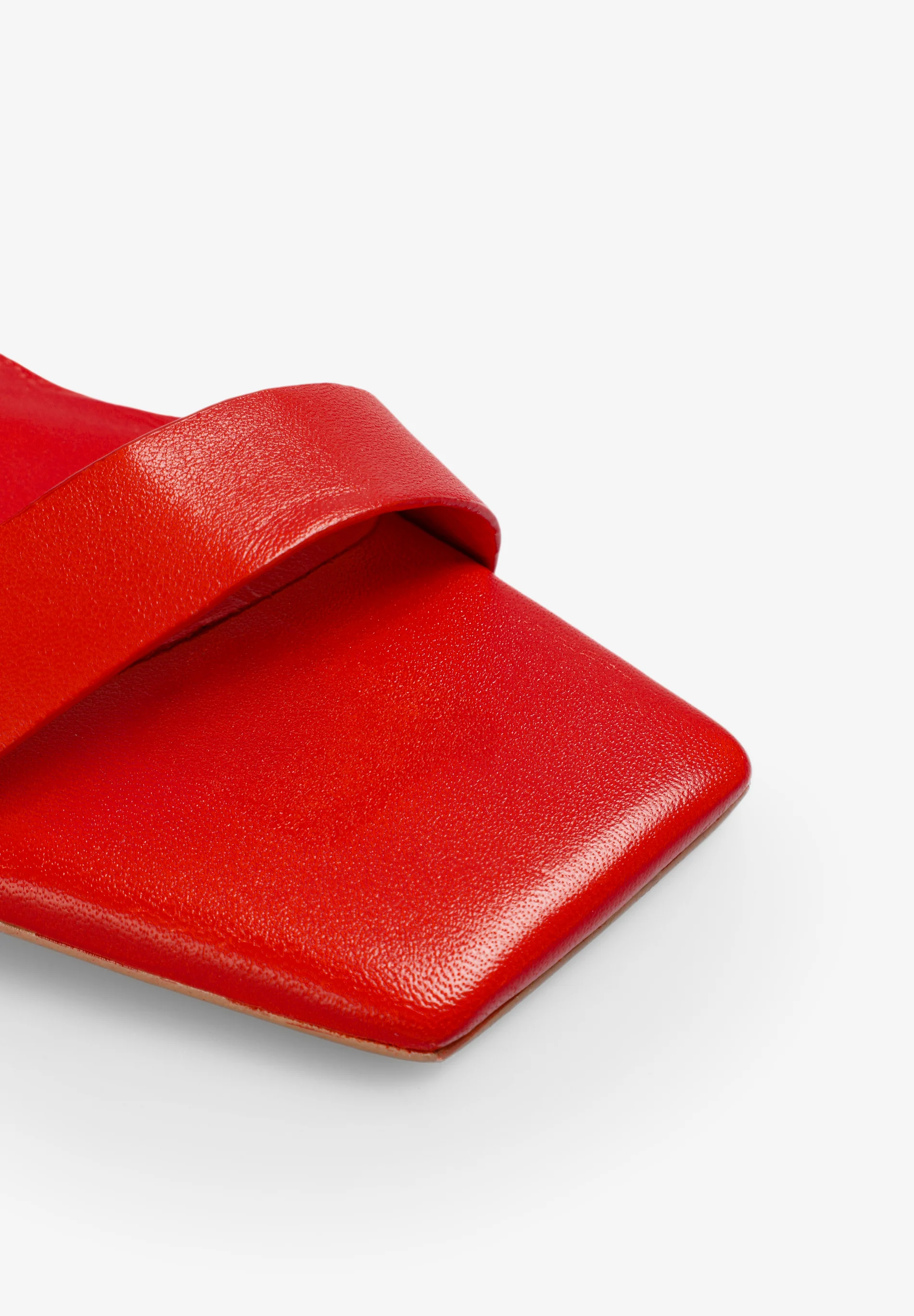 SANDALIA TACÓN 100% PIEL - Image 4