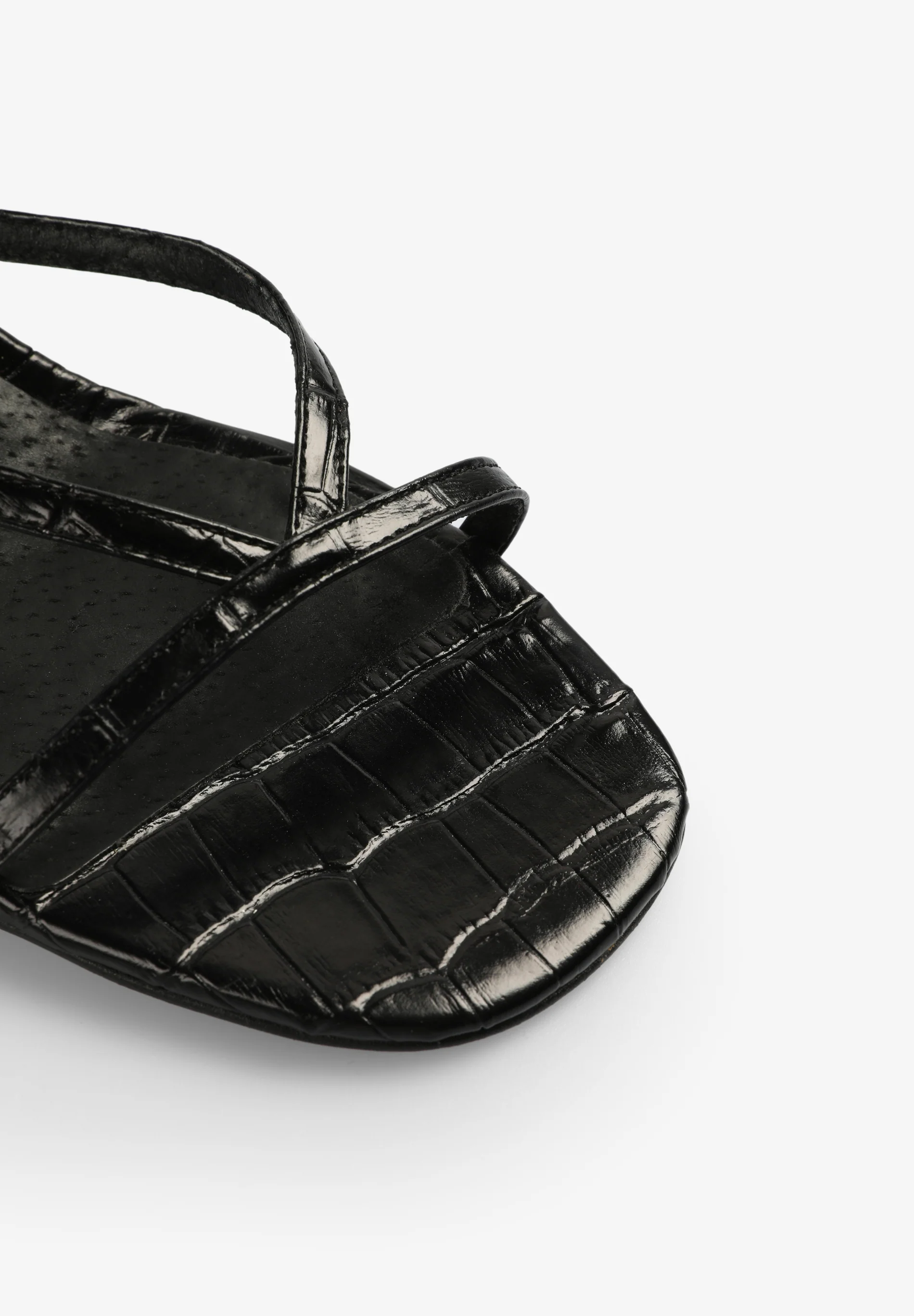 SANDALIAS TACÓN PIEL - Image 4